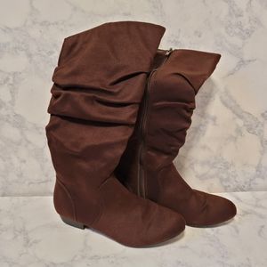 LOWER EAST SIDE Brown Slouch Boots